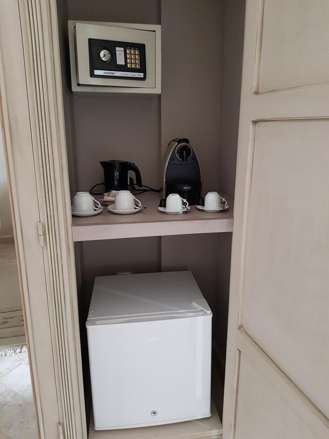 Maison D'Hotes Dar Ennassim La Marsa Room photo